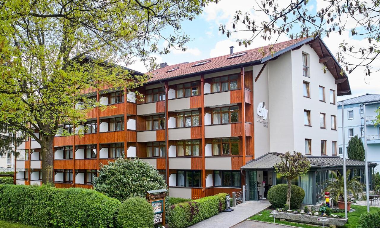 City Appartementhotel Бад-Фюссинг Экстерьер фото